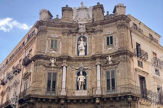 Sehenswürdigkeiten in Palermo: Quattro Canti Sehenswürdigkeiten in Palermo: Quattro Canti